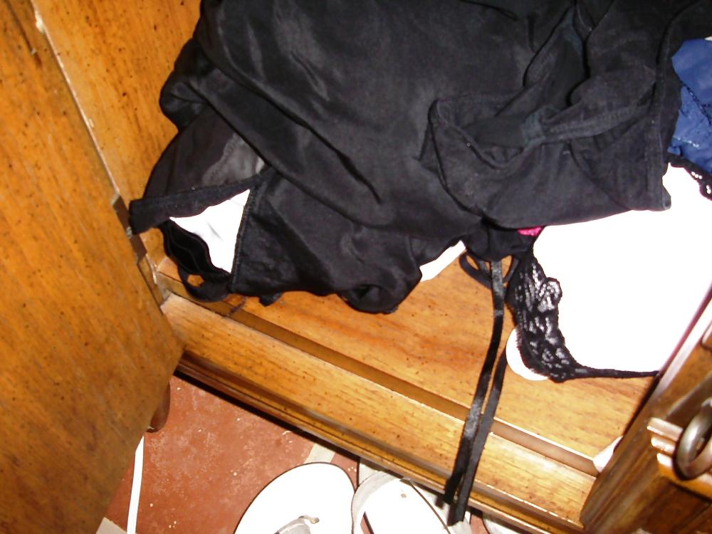 5P Bra & Panty Sneek Photos