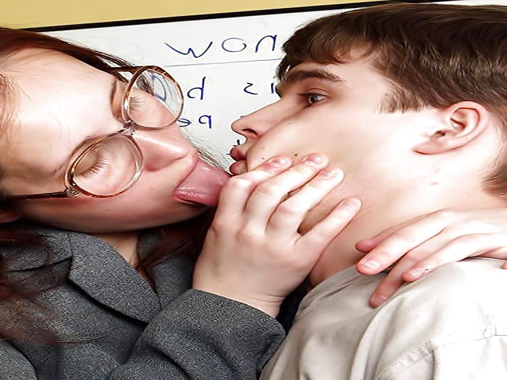9P OLD TEACHER YOUNG BOY HARD SEX