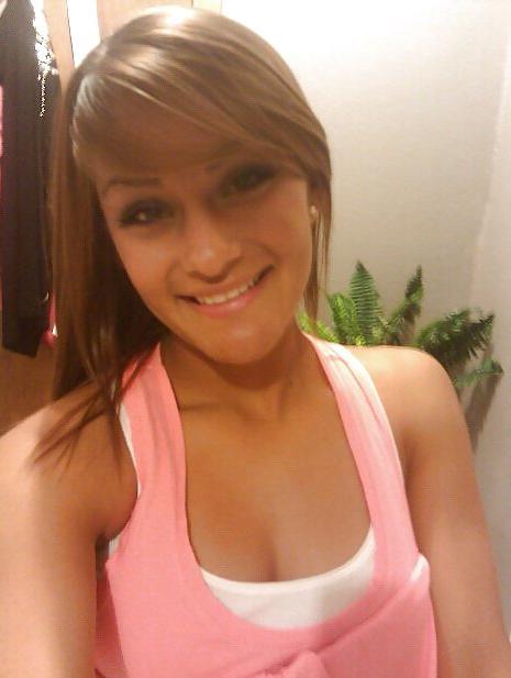 25P Cum on her, samantha