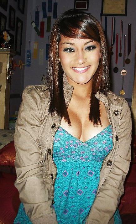 25P Cum on her, samantha