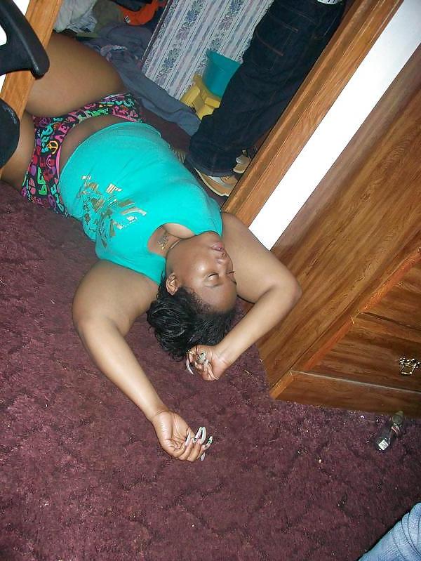 18P Thick Girl