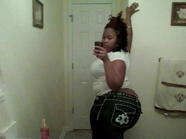 18P Thick Girl