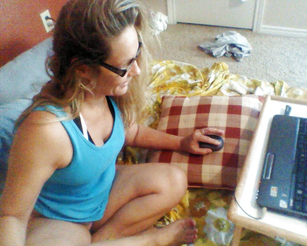 8P Wife on x-hamsters chat room