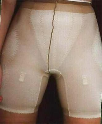 12P Mieder - Girdle 003