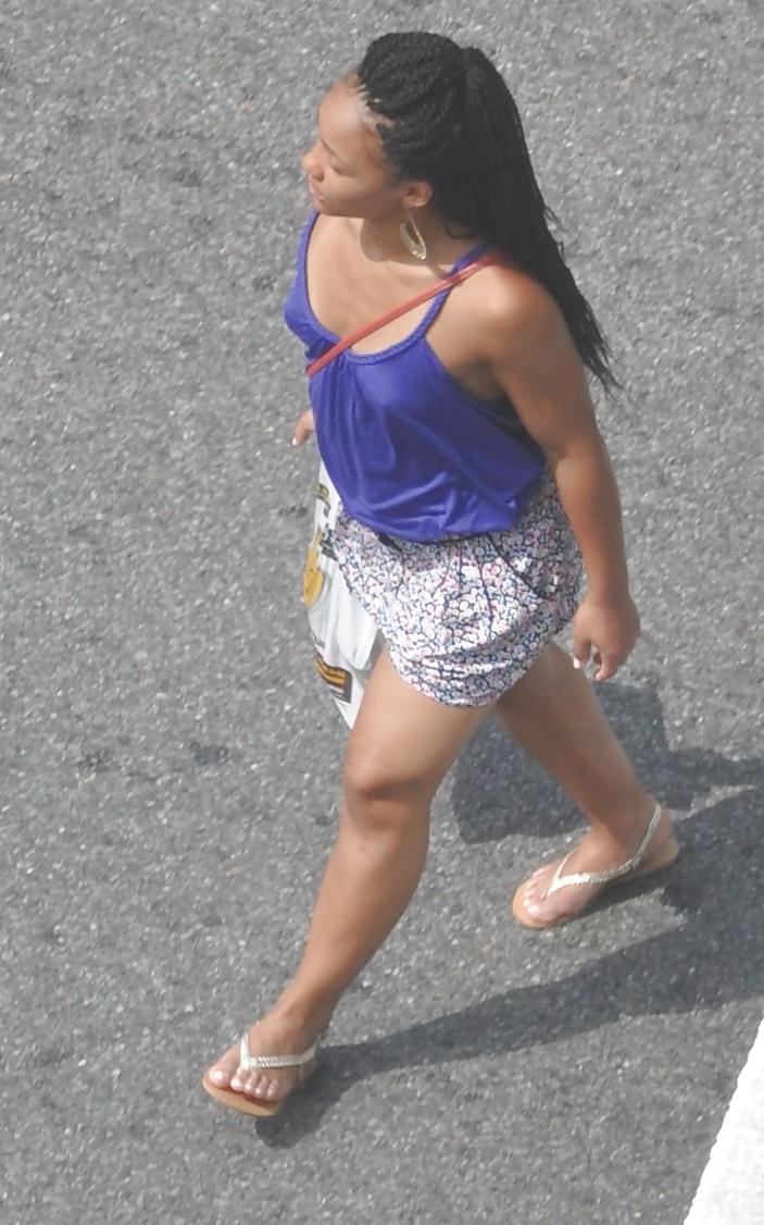 12P Harlem Girls in the Heat New York 127 - Bra-less Nipples