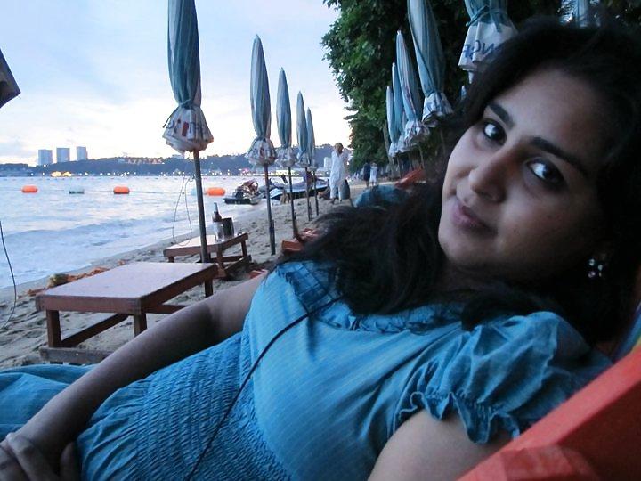 25P Cum on mygfand aunty