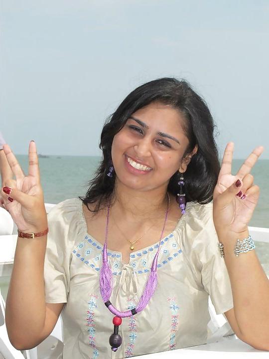 25P Cum on mygfand aunty