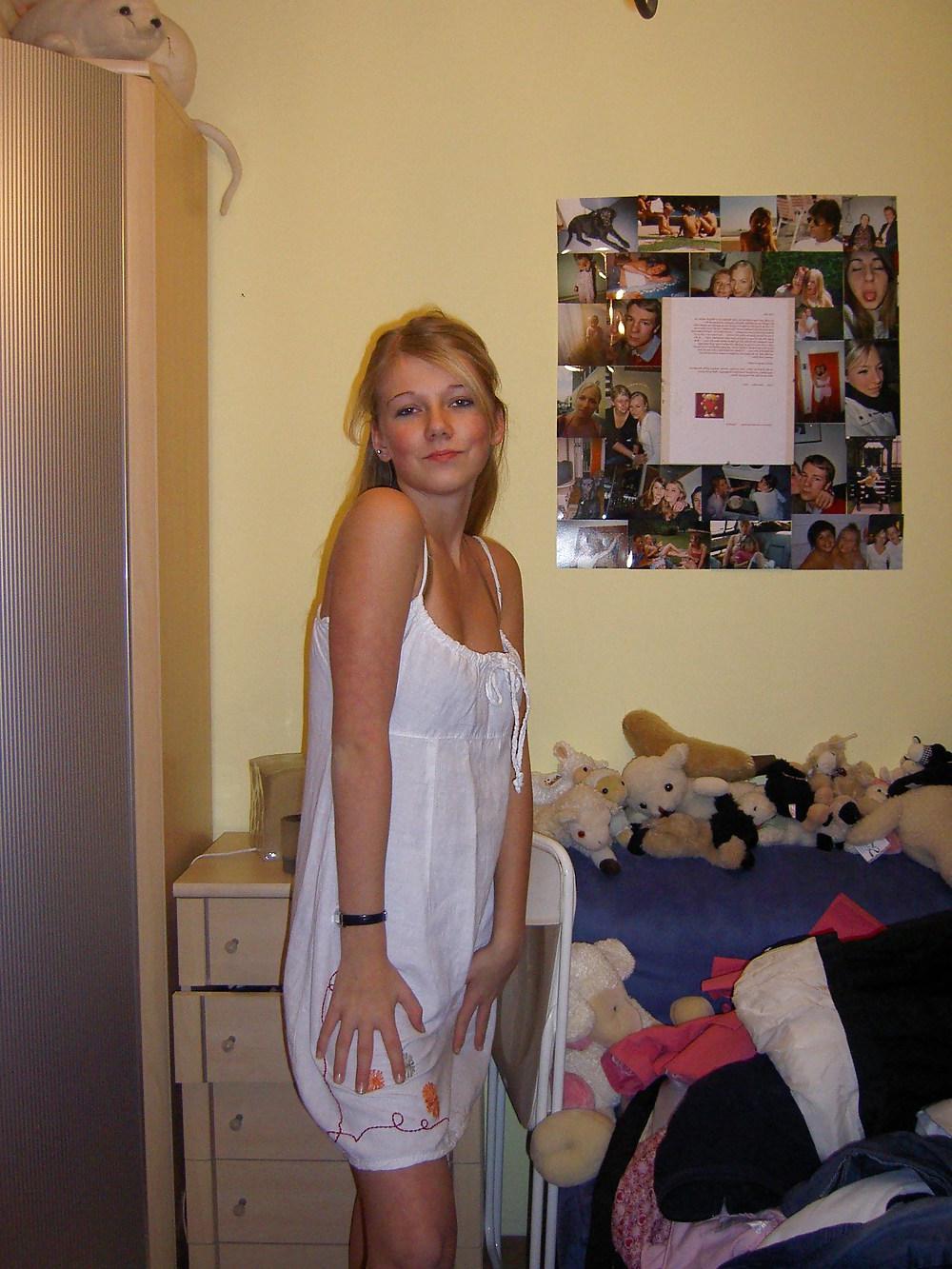 25P Amateur Young Teen