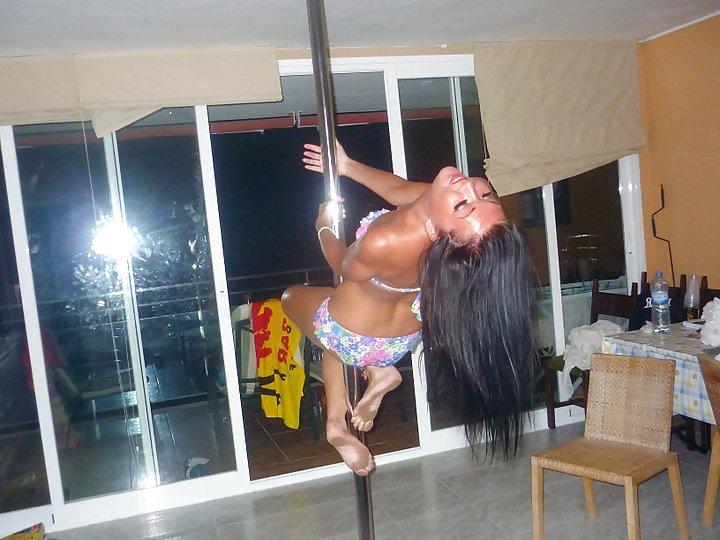 25P Private Album:  Spring Break Girls That Love Hand Bikini's