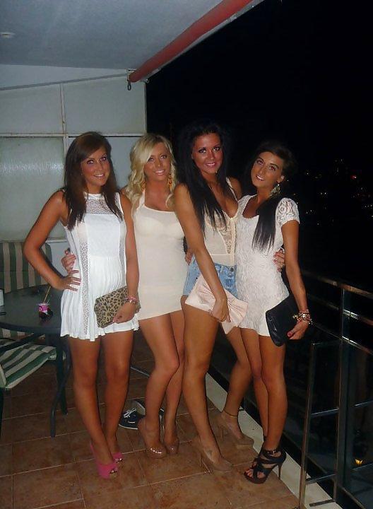 25P Private Album:  Spring Break Girls That Love Hand Bikini's