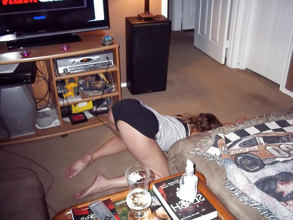 9P Cum on my wifes pics