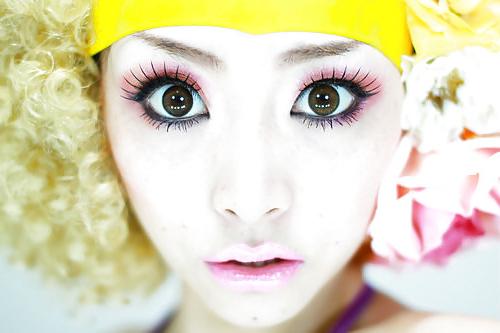25P Cum on my eyes
