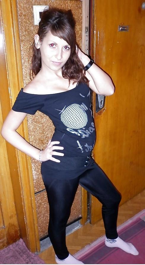 25P My photos .... please cum on my face !