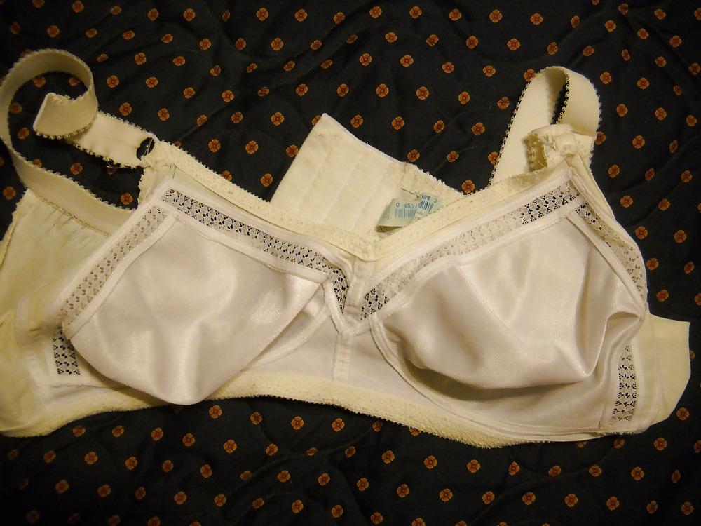 4P Bra,panties and toy