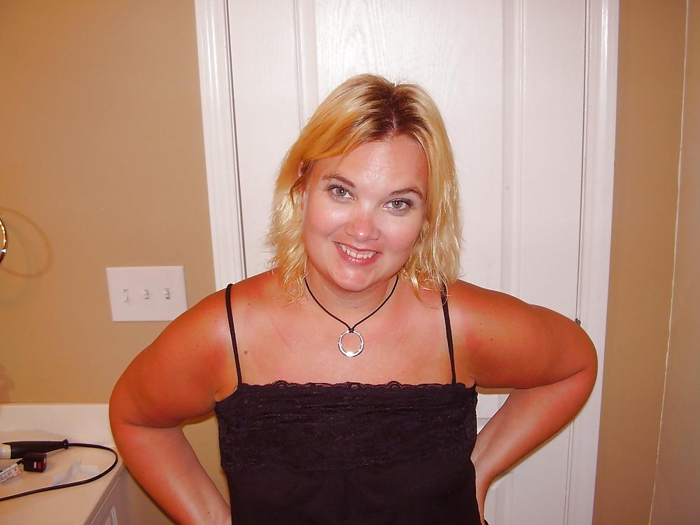 24P Wife cum and spit facial