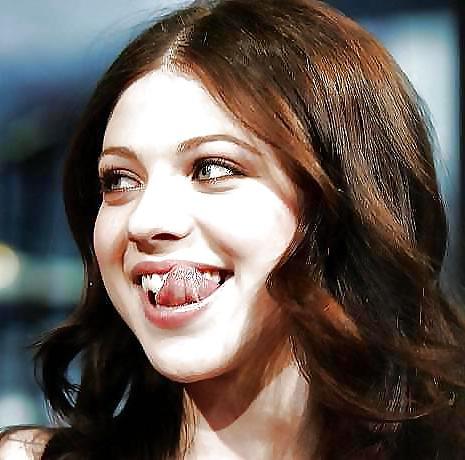 4P Michelle wants cum on her hungry tongue