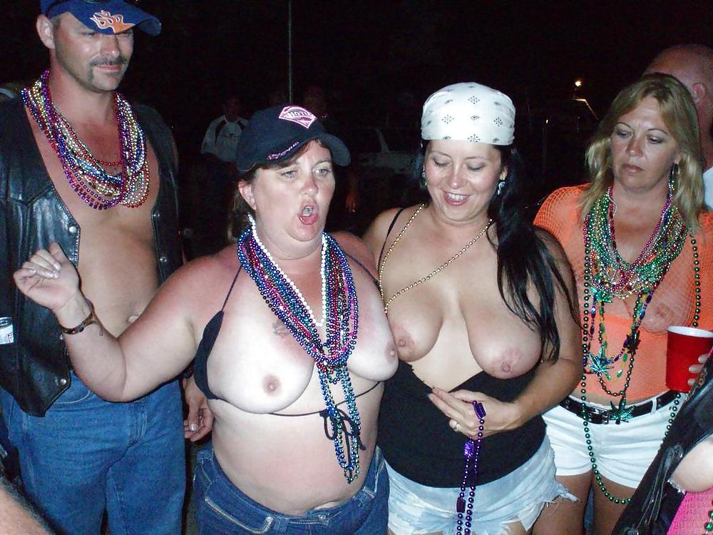 20P Busty women 45 (biker girls special)