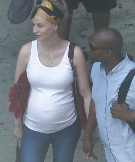 6P Harlem Girls in the Heat 193 New York - Pregnant Babe