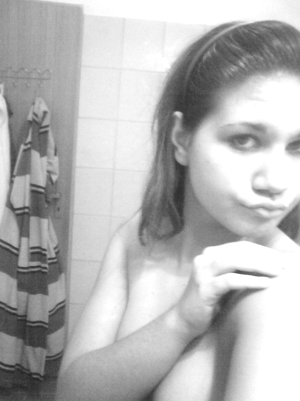 18P Masha - Bath