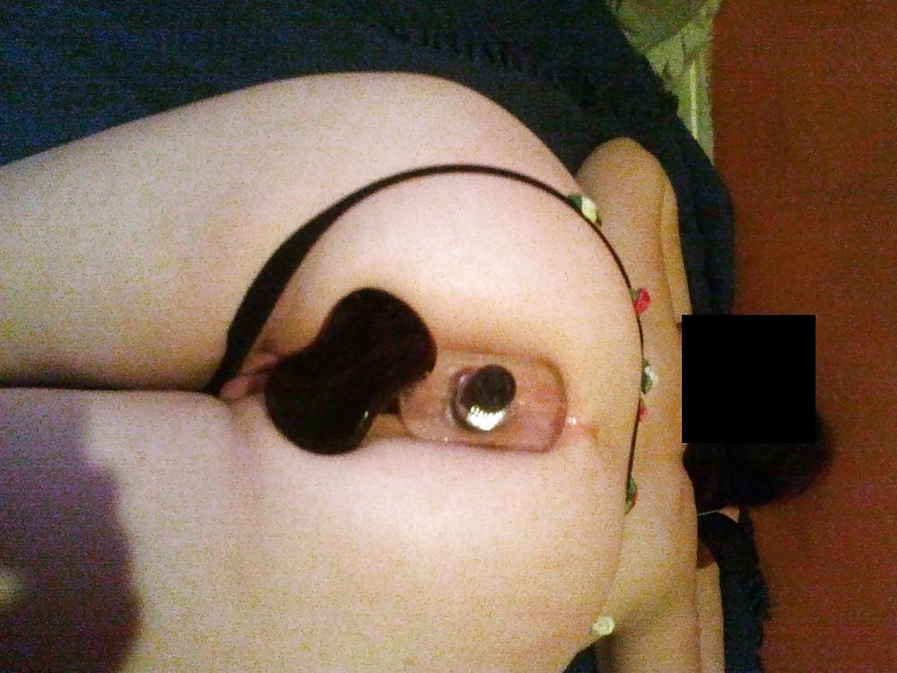 5P MY YOUNG MILF PLUGGED