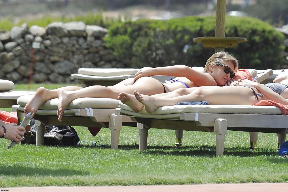 25P Bar Refaeli day 2 in BIKINI in Porto Cervo ASSS & Aerola