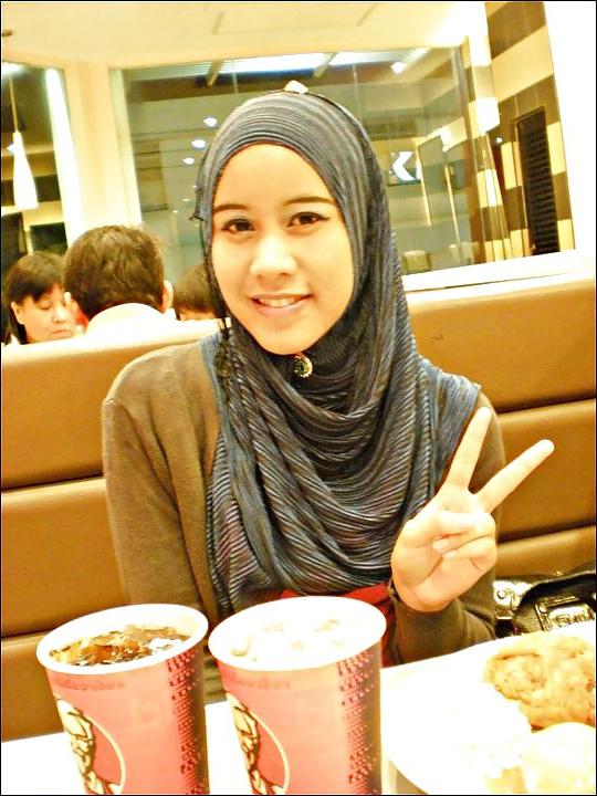 14P Hijab