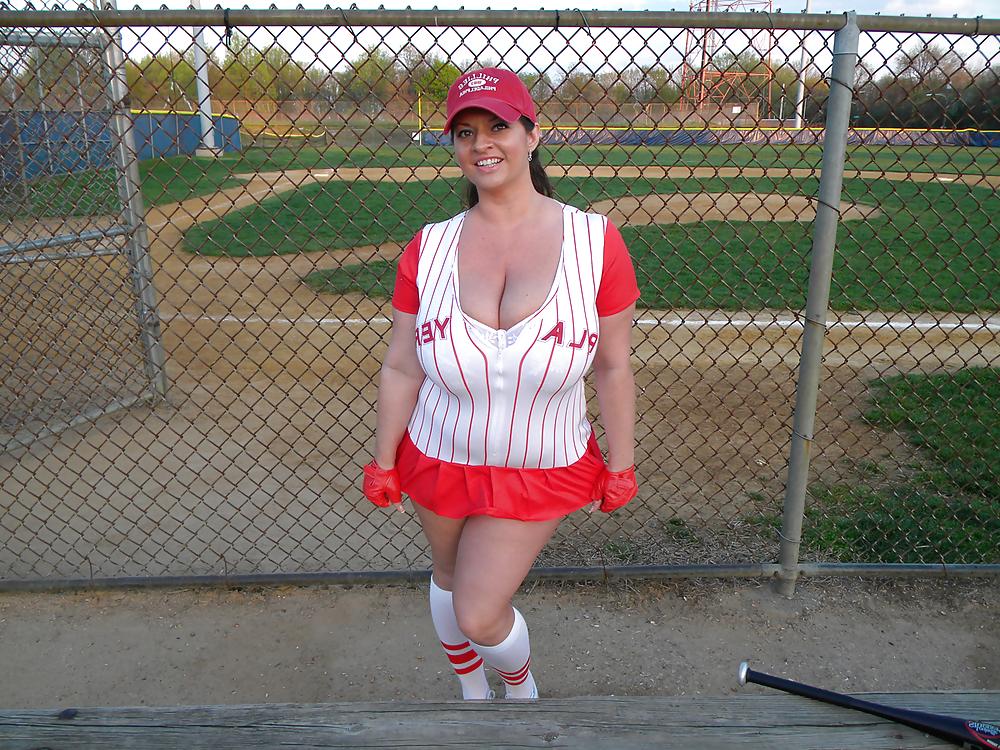 14P Maria Moore Baseball