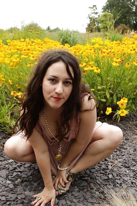 10P Tease girl