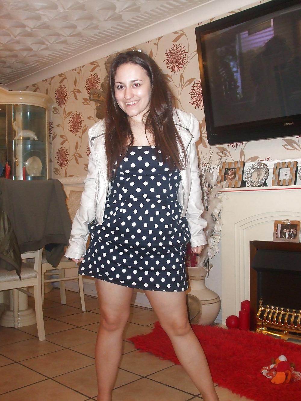 10P Tease girl
