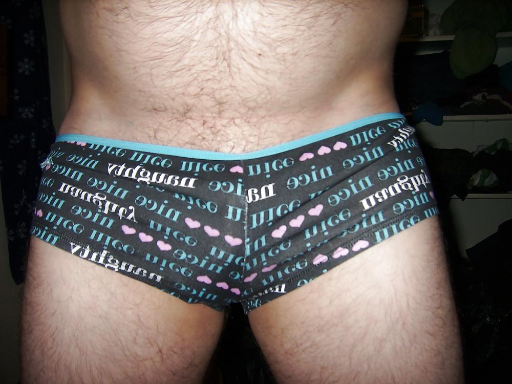 14P Virgin teens wet panties and bra