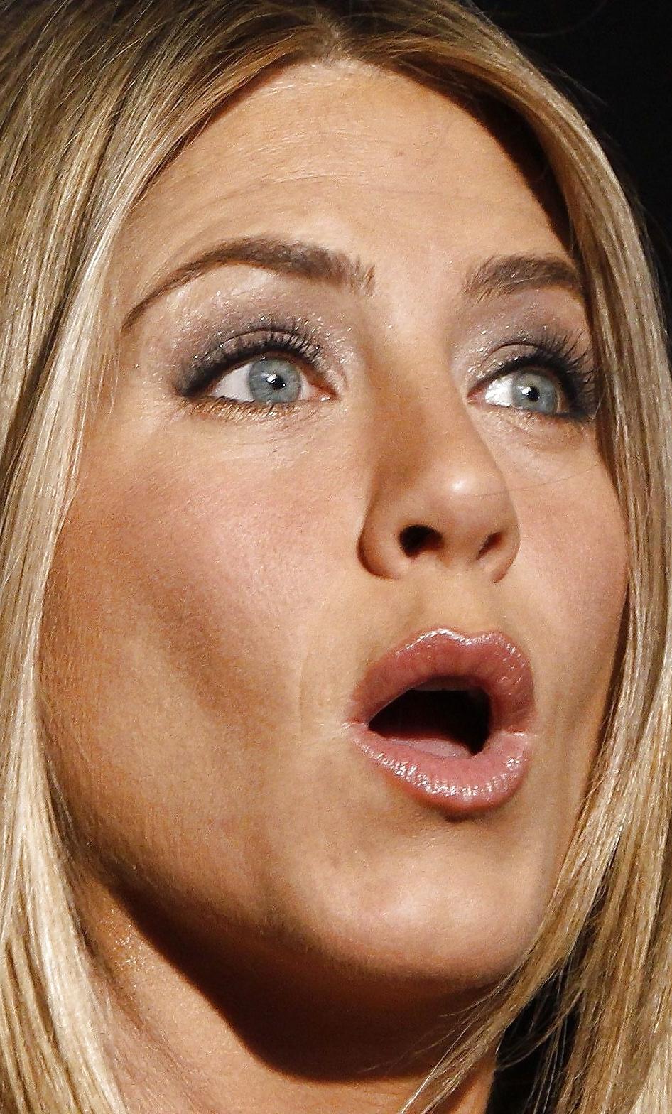 23P Perfect celeb faces i would love to cover in spunk :)