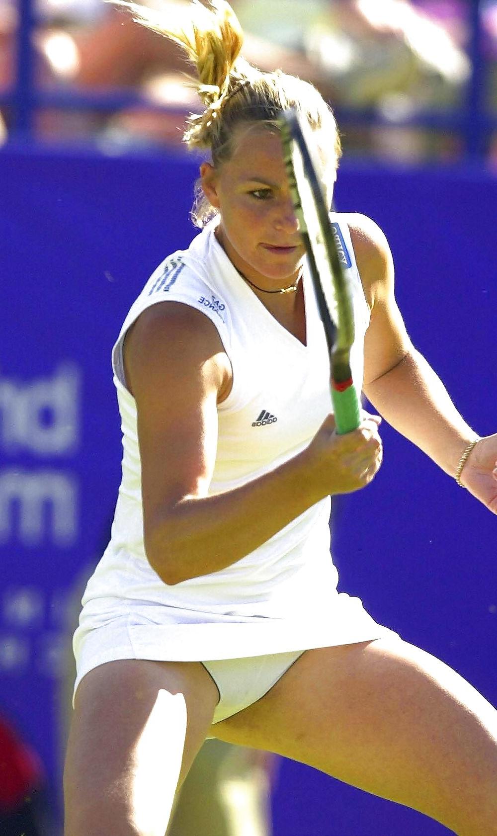 15P Tennis Upskirt - 2