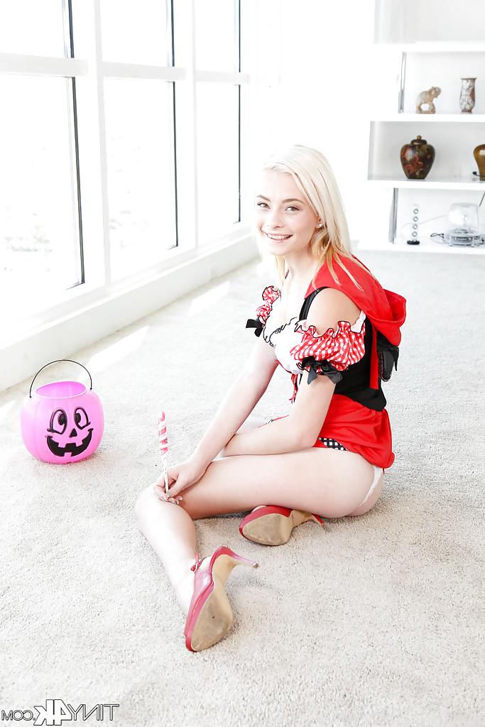 16P Tiny cutie blonde Maddy Rose takes off her skirt and masturbates