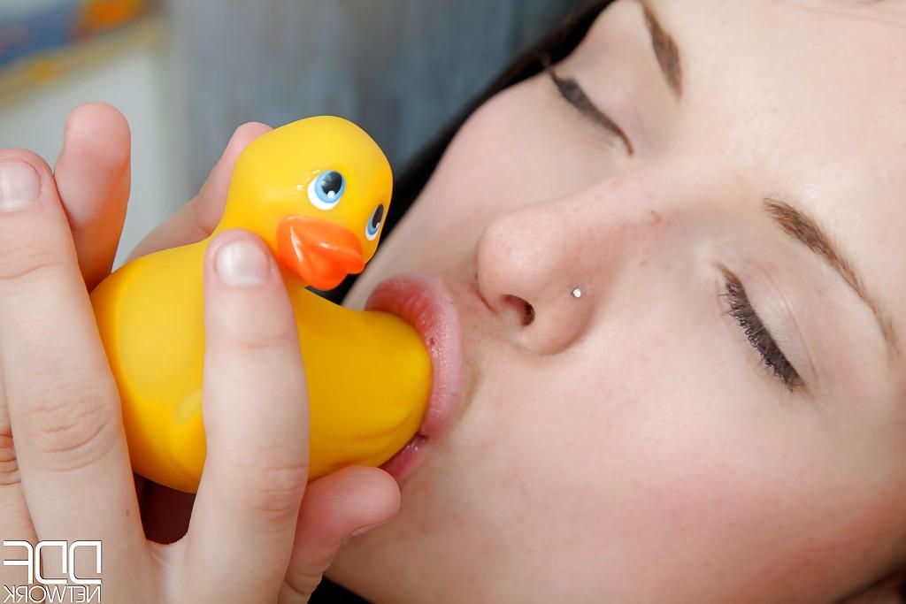 16P European teen babe Silver takes hot bath and masturbates in it