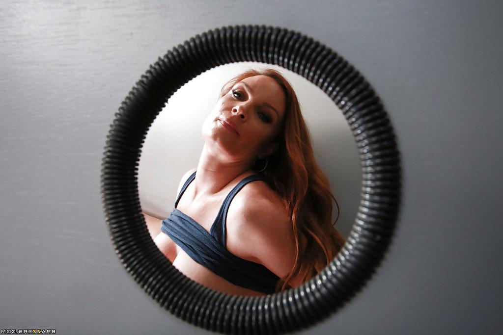 16P Busty MILF housewife Diamond Foxxx giving BJ at gloryhole in bathroom