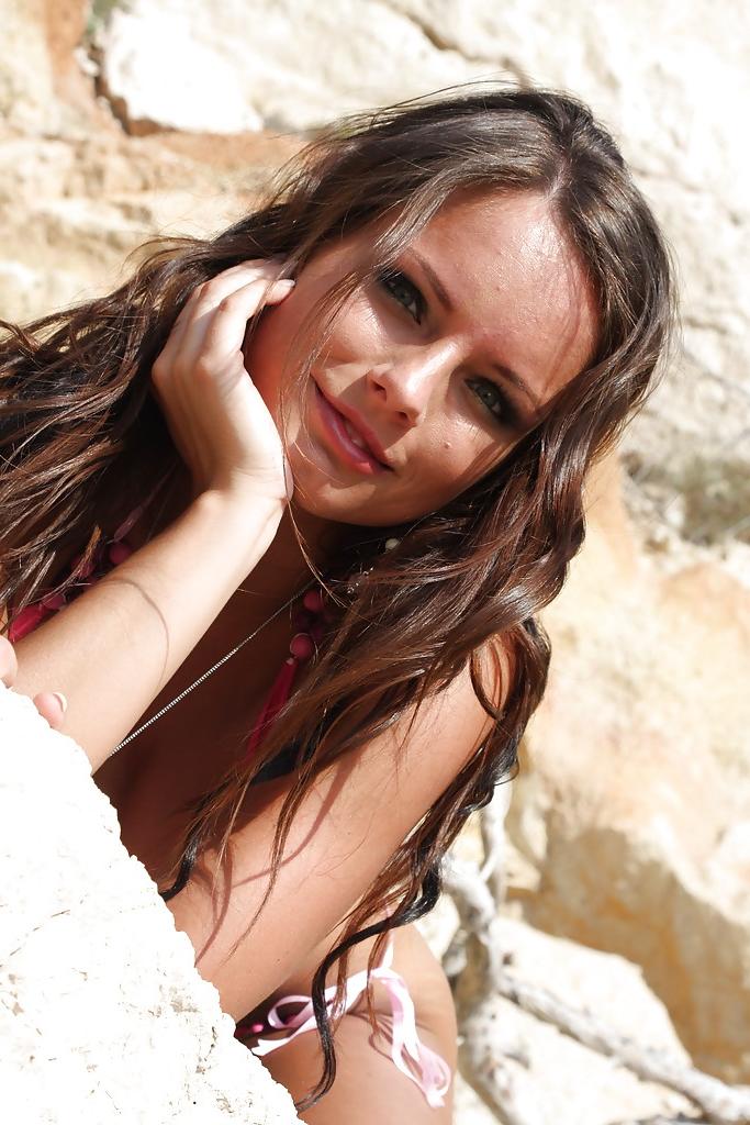 16P Pornstar babe Miluska posing in pink bikini and stripping nude