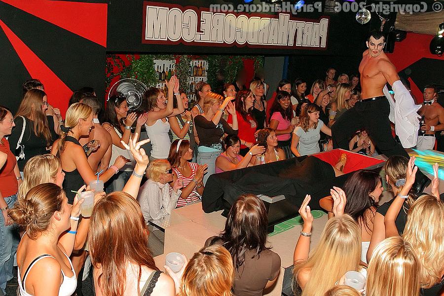 16P Lascivious amateur lassies going dirty at the party with male strippers