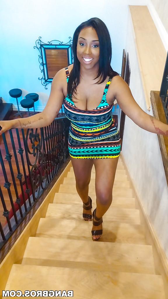 16P No matter where she goes Lisa Tiffian's ebony ass looks delicious