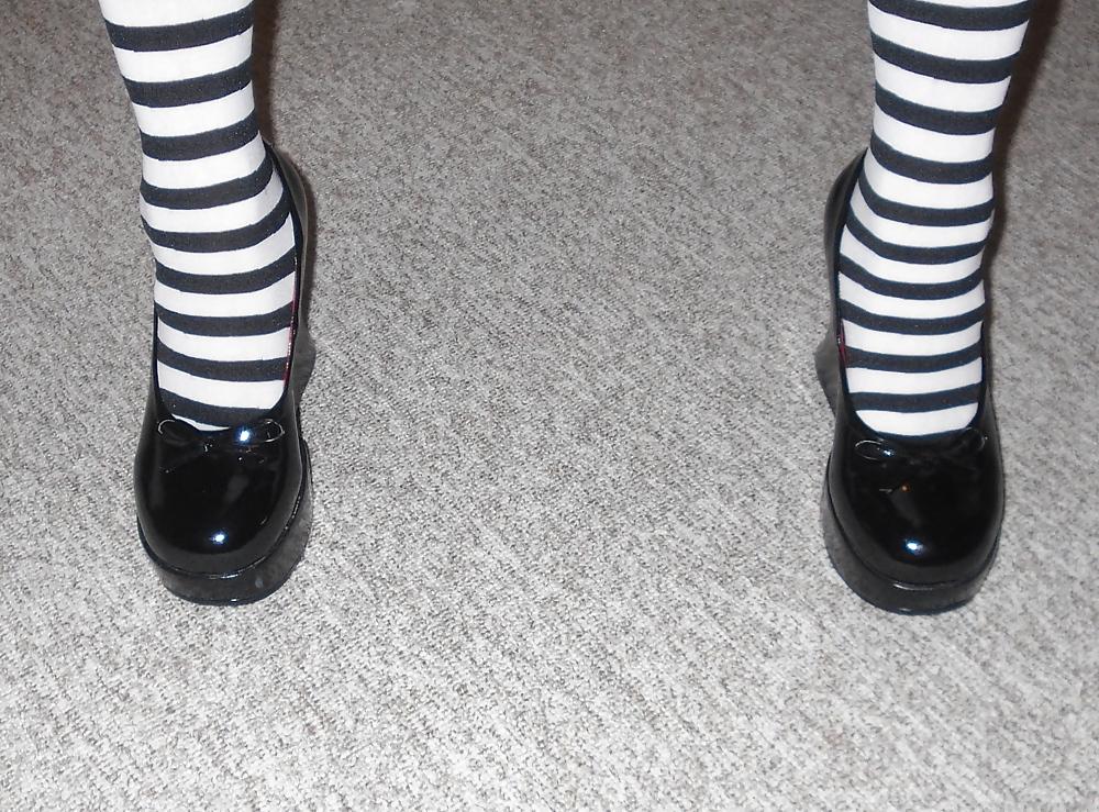 8P Freundin die Schuhe veredelt (Cum on friends Shoes)