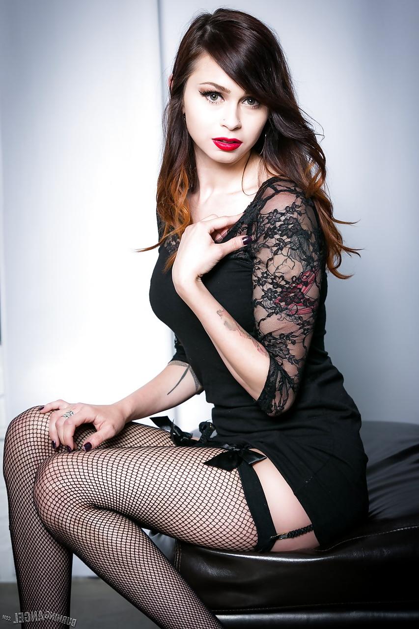 15P Pretty face brunette Vera Drake in stockings & sexy lingerie baring nice tits