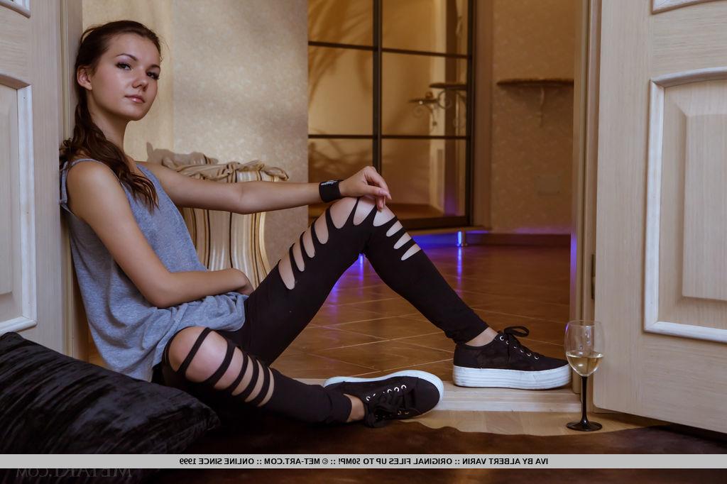 18P Skinny teen babe stripping off funky yoga pants for glamour photo shoot