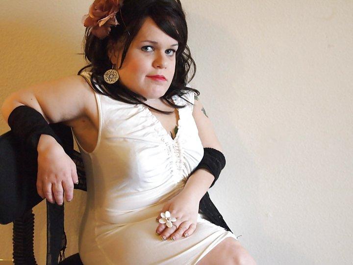 25P Midget Pornstar 40