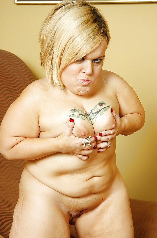 25P Midget Pornstar 40