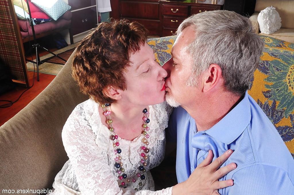 16P Curly-haired model granny Dalny gets a nice pink dick in mouth