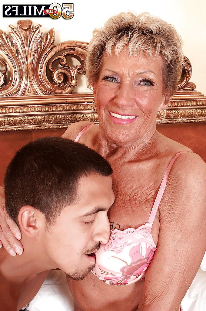 16P Lustful granny Sandra Ann getting her shaved mature cunt banged hard