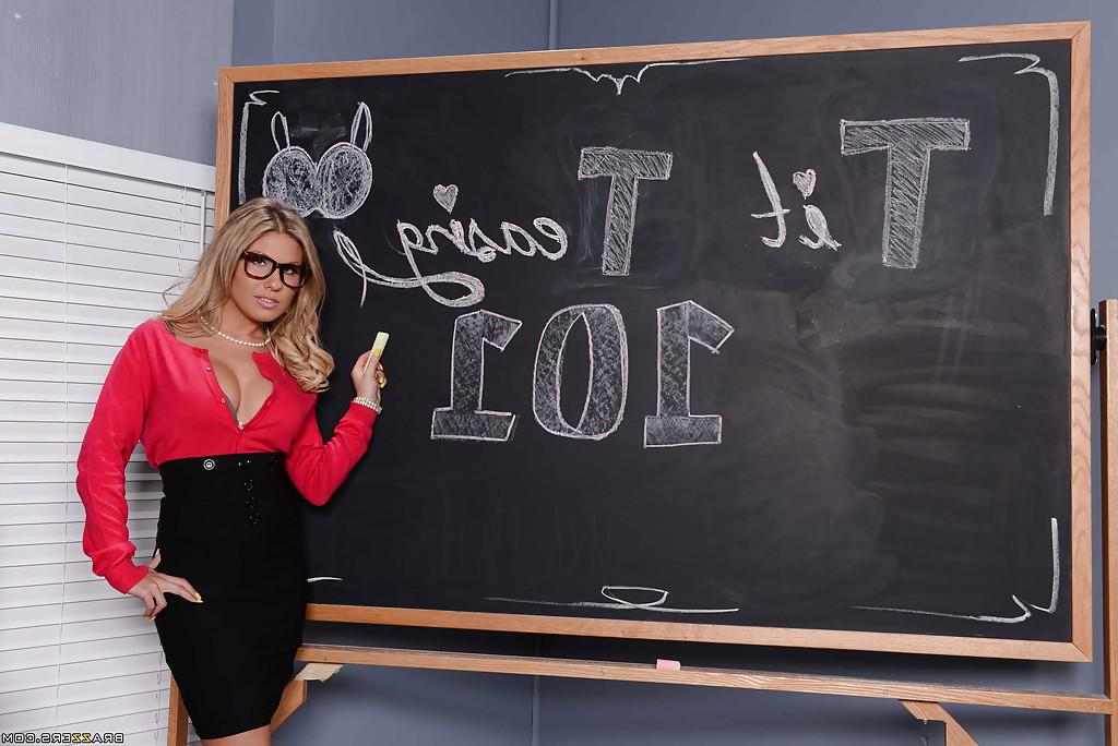 16P Fantastic teacher Aubrey Addams is doing some posing in a class room