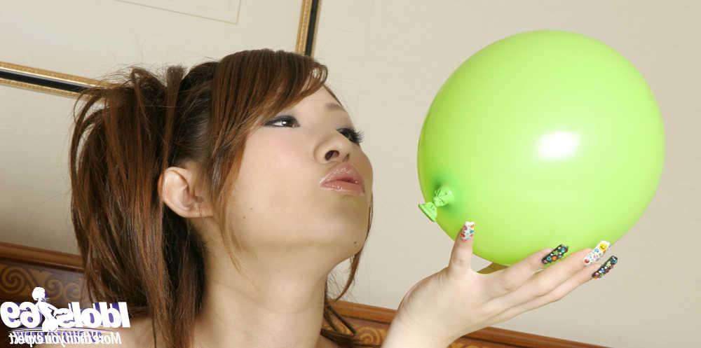 16P Smiley asian teen Reon Kosaka showcasing her tempting curves