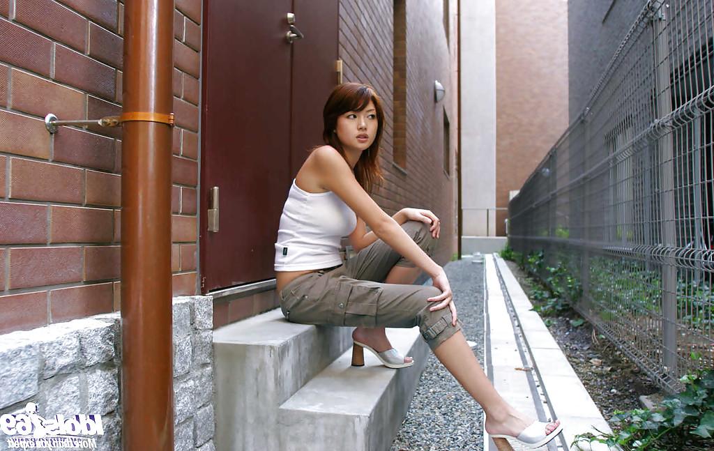 13P Seductive asian babe Erika Satoh striping and taking shower