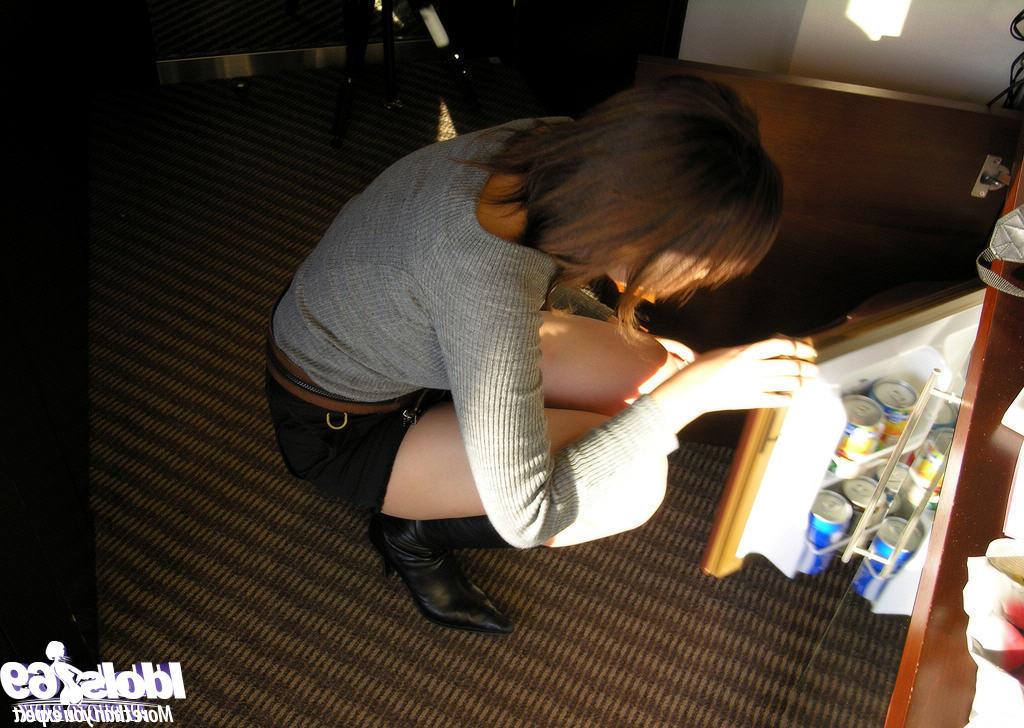 12P Flirtatious asian teen with petite ass slipping off her clothes