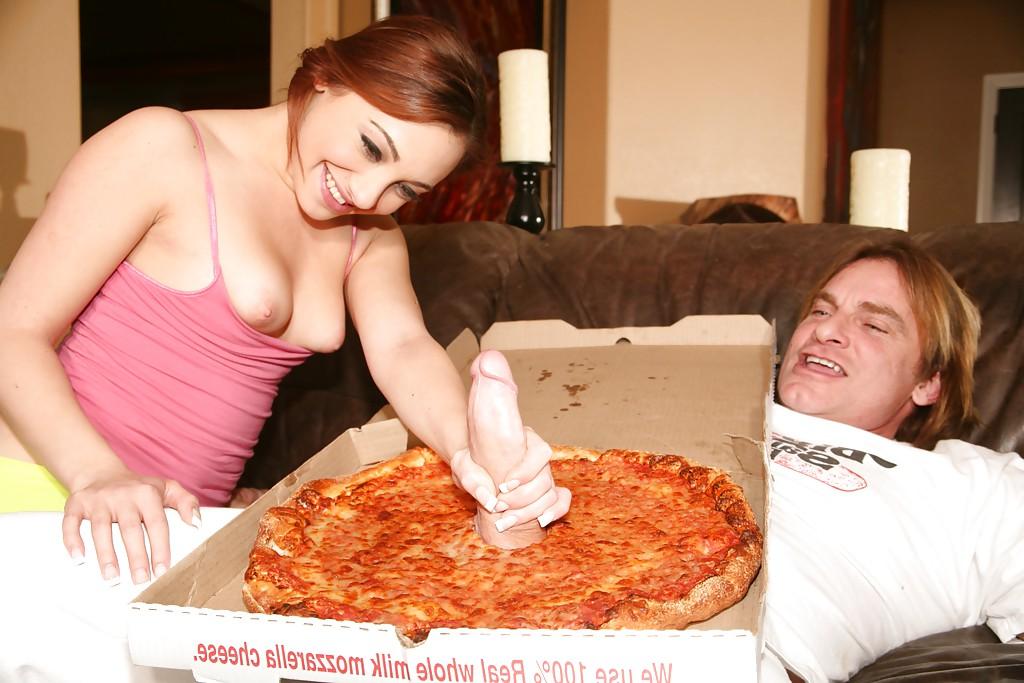16P Khloe Kush gets fucked and receives a large cumshot on her smiley face